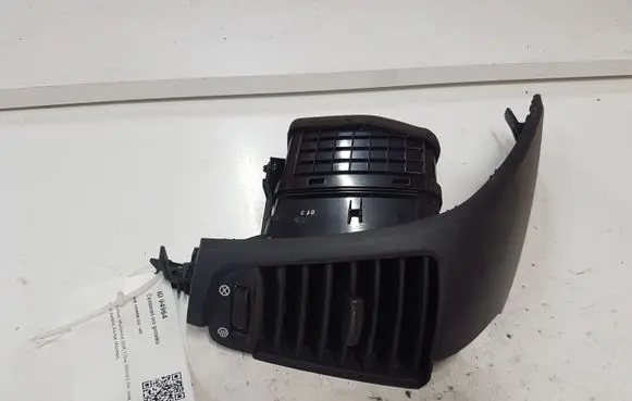 KIA Sorento Dash center air vent grill 974303E500