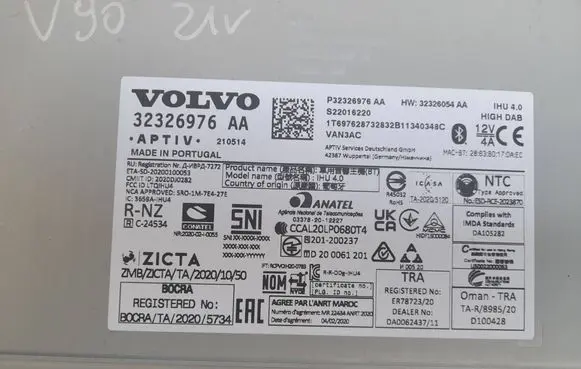 Volvo S90, V90 Radio/GPS head unit trim P32326976AA 32326976