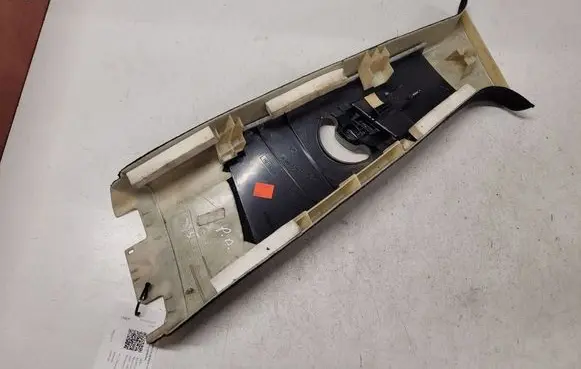 BMW X5 E53 (B) pillar trim (top) 51438211908 51438203872