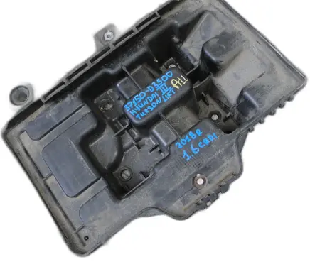 Hyundai Tucson TL Battery box tray 37150-D3500