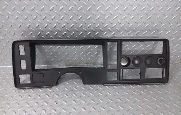 Ford Granada Dashboard trim 82GB10876AD