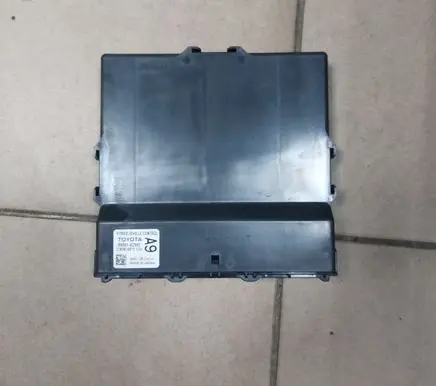 Toyota RAV 4 (XA50) Engine control unit/module 8998142580 219008870