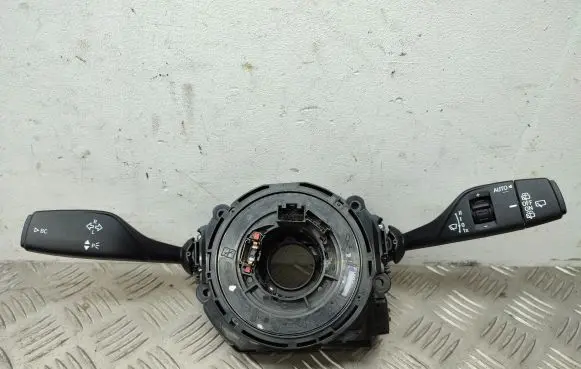 BMW 2 F45 Wiper turn signal indicator stalk/switch 6827369