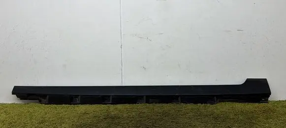 Volkswagen PASSAT B8 Sill 3G0853857F