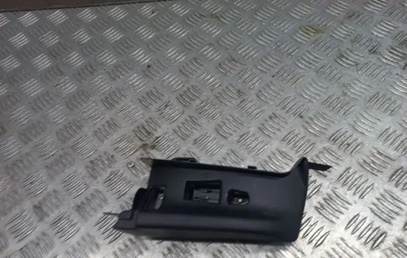 Audi A5 Seat belt trim 8W8857791