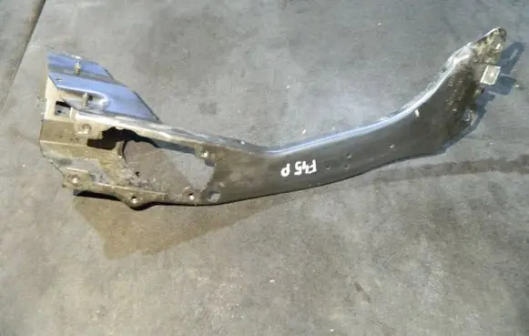 BMW 2 F45 Headlight/headlamp mounting bracket 7307876