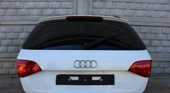 Audi A4 S4 B8 8K Tailgate/trunk/boot lid 8K9827023