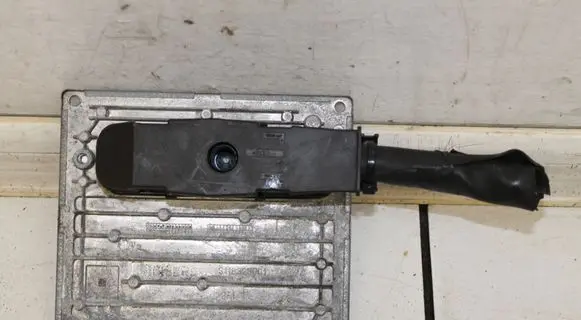 Ford Focus Engine control unit/module 12A650