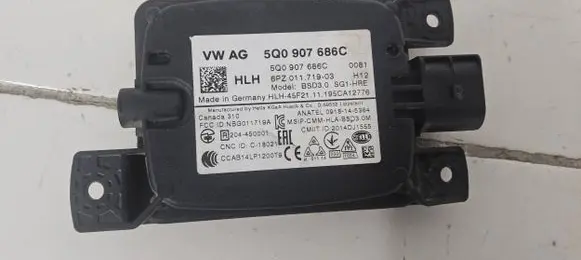 Volkswagen Golf VIII Blind spot module 5Q0907686C 6PZ01171903