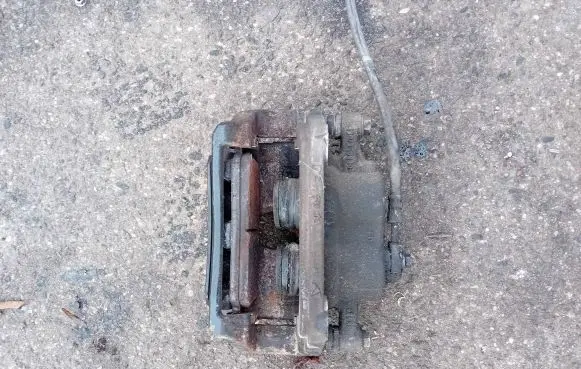 Mercedes-Benz A W177 Front brake caliper 04S42012