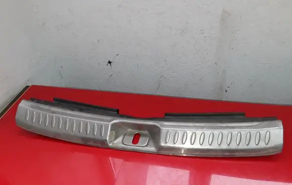 Hyundai i40 Trunk/boot sill cover protection 857703Z000 A2931173100