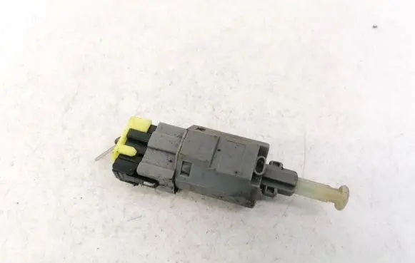 Mazda 626 Brake pedal sensor switch GA2C 6649Y