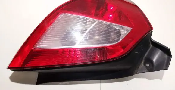 Renault Megane II Rear fog light 8200073236e 8200073267-e