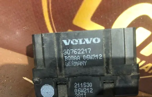 Volvo XC60 Seat heating relay 30762217