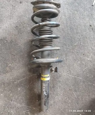 Renault Scenic II - Grand scenic II Rear shock absorber with coil spring 