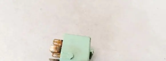 BMW 5 E39 Other relay 61368373700 61.36-8373700
