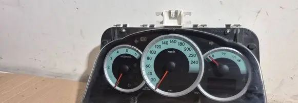 Speedometer (instrument cluster)