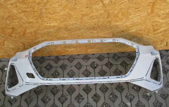 Audi e-tron Front bumper 4KE807437C