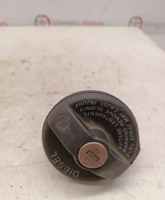 Fuel tank filler cap
