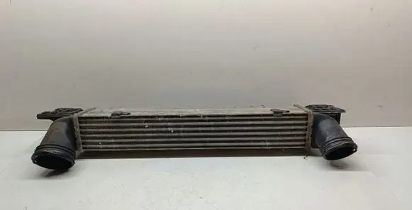 BMW X1 E84 Intercooler radiator 7798788 7379167
