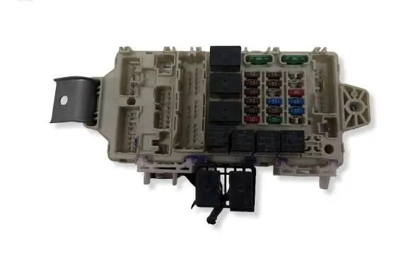 Mitsubishi Pajero Fuse module MN134150