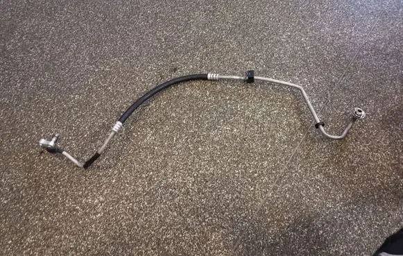 Buick Encore I Gearbox oil cooler pipe/hose 20180807