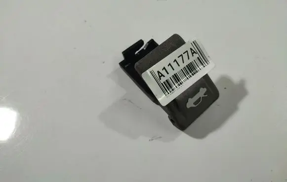 KIA Sorento Engine bonnet (hood) release handle 