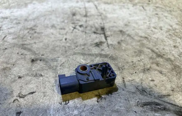 Volvo V50 Airbag deployment crash/impact sensor 31264410 DE0748 BBXJA