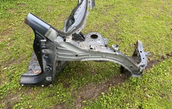 Honda CR-V Front quarter panel 