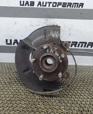 Hyundai ix35 Front wheel hub