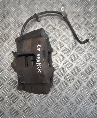 Toyota Avensis T270 Front brake caliper 