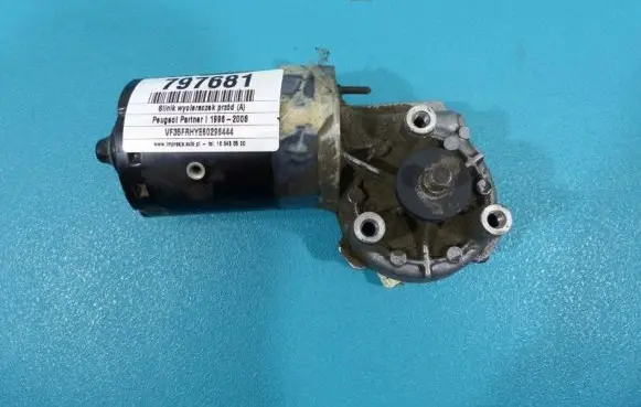 Peugeot Partner Wiper motor 9642127580 IMPRK797681