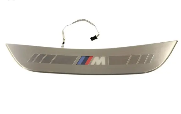 BMW 8 G16 Front sill trim cover 51478077339 8077339