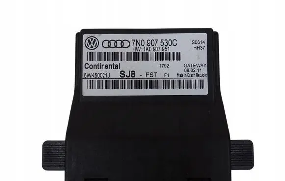 Skoda Octavia Mk2 (1Z) Gateway control module 7N0907530C