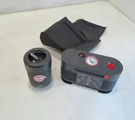 Volkswagen Golf IV Tire air pump compressor 