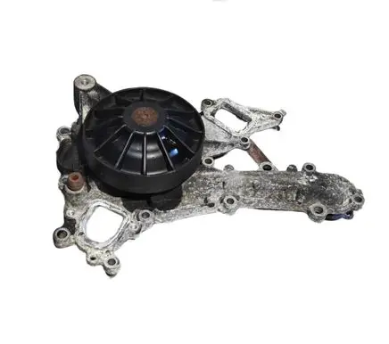 Mercedes-Benz E W212 Water pump A2762010701
