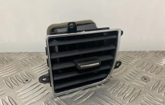 Audi A8 S8 D4 4H Dash center air vent grill 4H1820952A