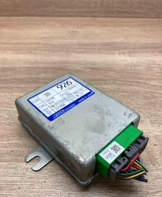 Mitsubishi Space Wagon Comfort/convenience module MD357926 E007R202 WITHPLUG