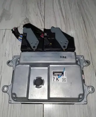 Nissan Leaf II (ZE1) Engine control unit/module ECU 237405SR2D