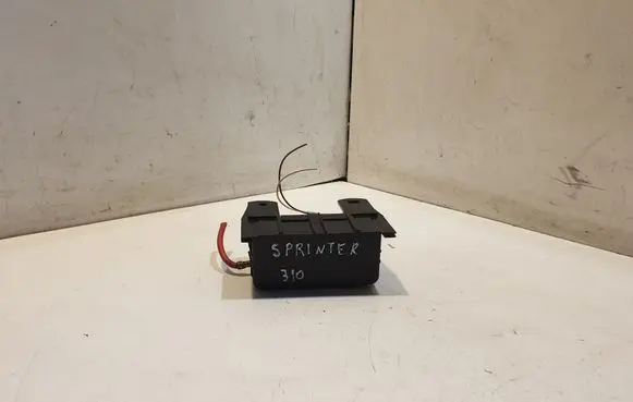Glow plug pre-heat relay