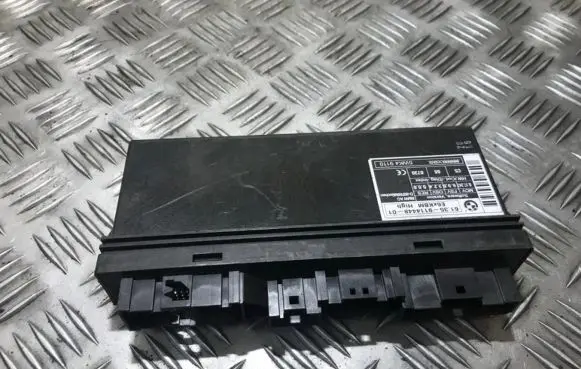 BMW 5 E60 E61 Comfort/convenience module 6135911444801 61.35-9114448-01