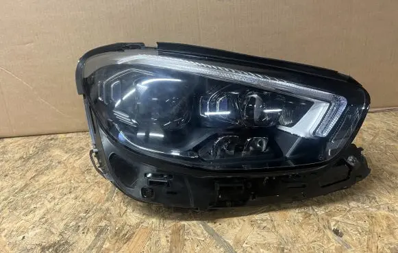 Mercedes-Benz E W213 Headlight/headlamp A2139064209 A2138261200
