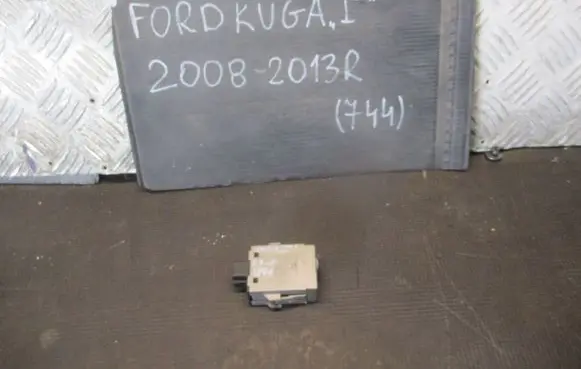 Ford Focus Seat heating switch 8V4T19K314AB