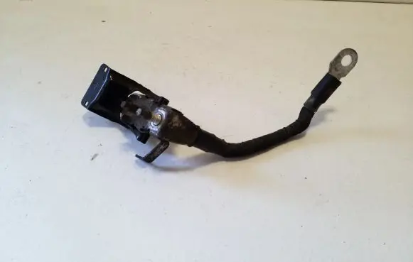 Positive cable (battery)