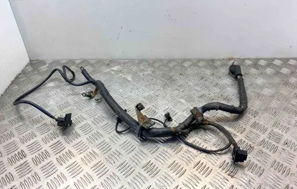 Mercedes-Benz SLC C107 Wires (starter motor) A1075405930