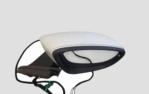 Volkswagen PASSAT B7 Front door electric wing mirror 3C0857934A 561214