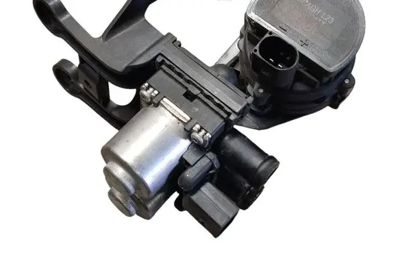 Audi A6 Allroad C6 Coolant heater control valve 