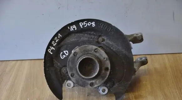 Peugeot 508 II Rear wheel hub 9817536910