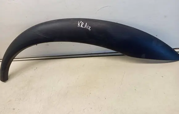 Volvo XC70 Rear fender molding trim 30678045