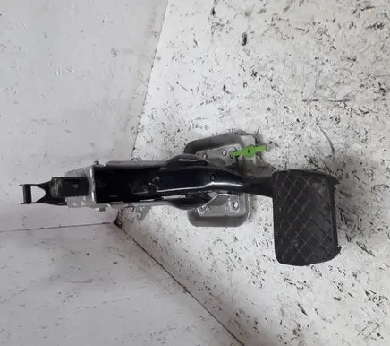 Volkswagen Jetta V Brake pedal 1K1723057